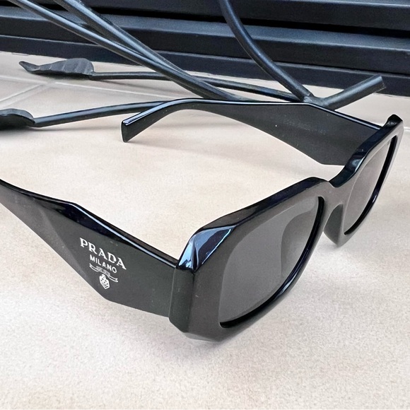 Prada Black Sunglasses Eyewear